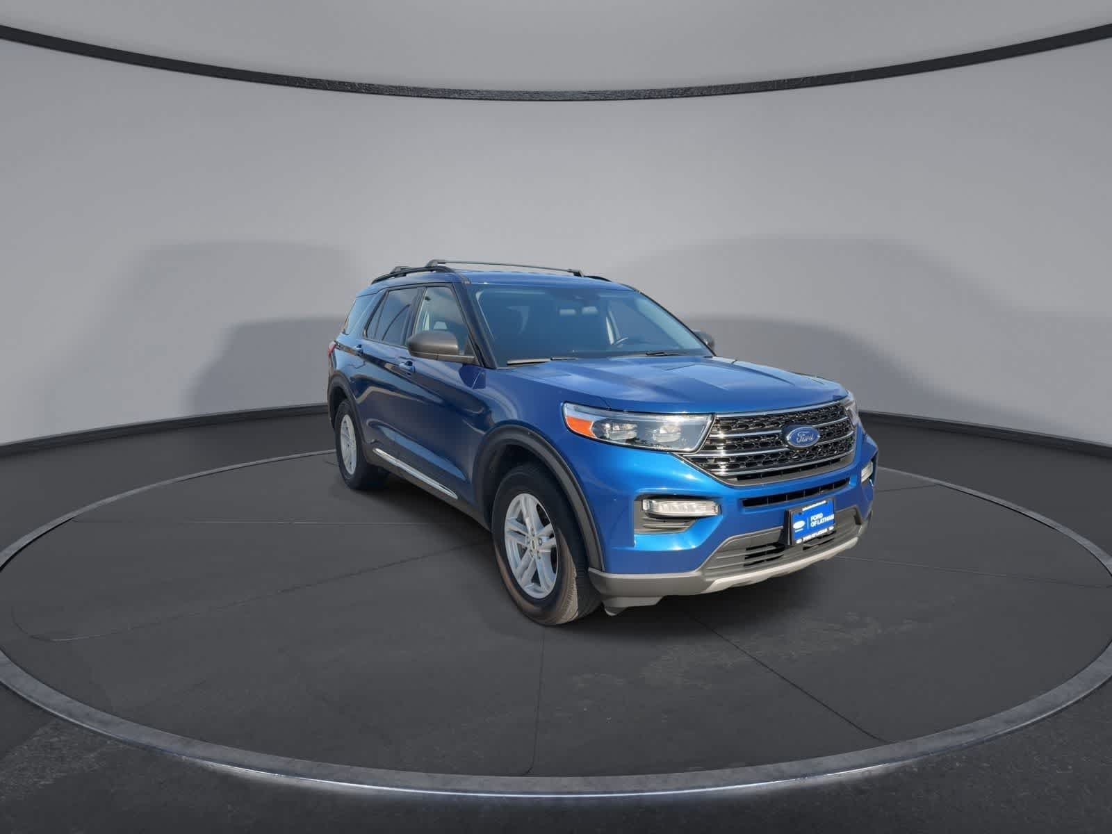 Certified Used 2021 Atlas Blue Metallic Ford XLT image 2