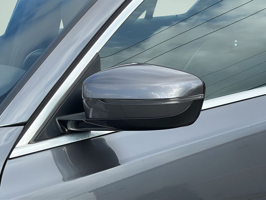 Used 2021 Gray BMW 330i xDrive image 29