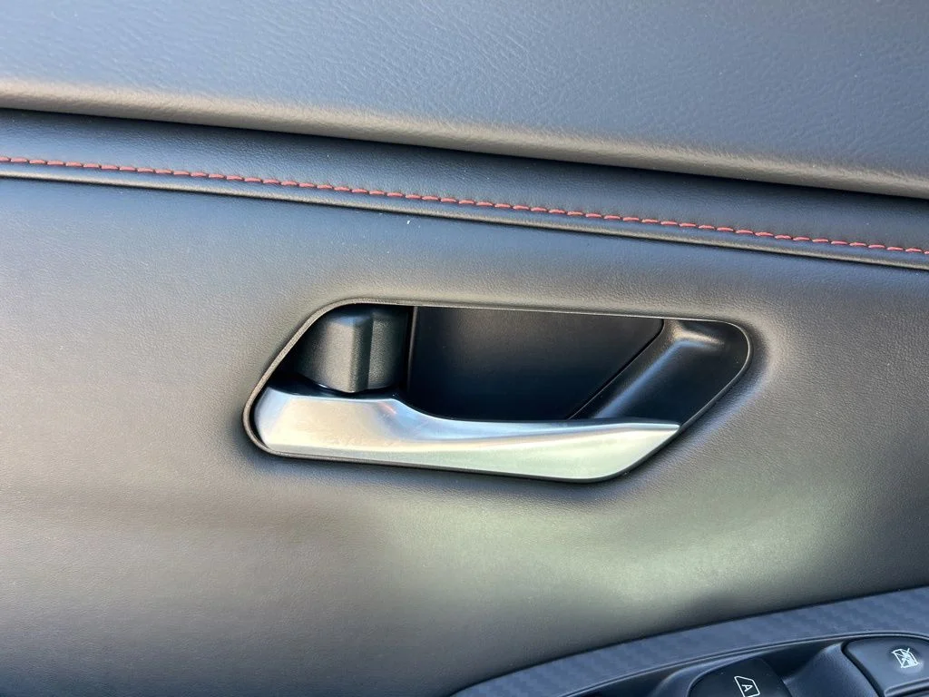 2025 Nissan Sentra SR - Photo 16