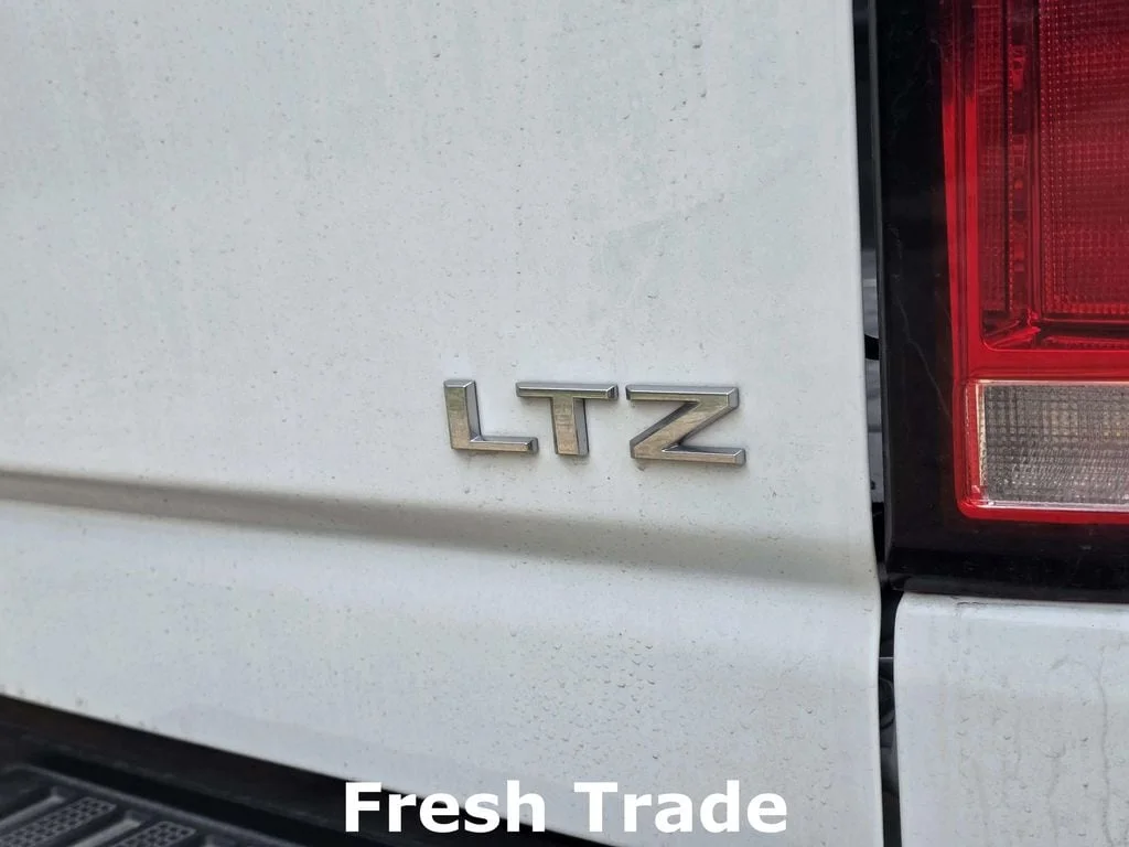 Used 2024 Summit White Chevrolet LTZ image 9