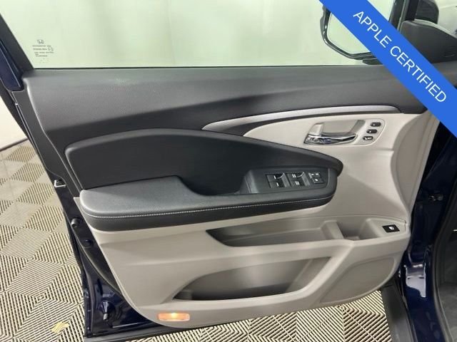Used 2023 Obsidian Blue Honda RTL-E image 14