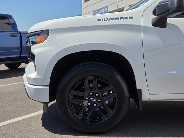 2025 Chevrolet Silverado 1500 Custom - Photo 9