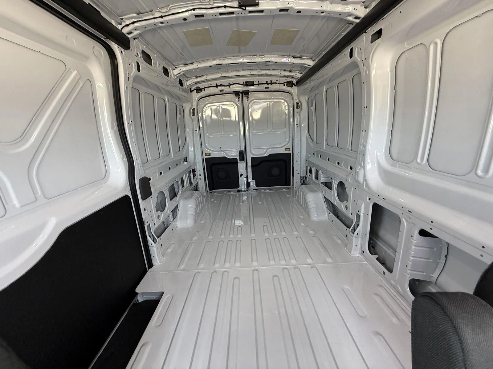 New 2026 Oxford White Ford Cargo Van image 14