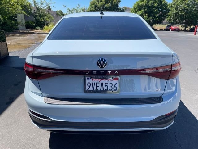 Used 2025 Gray Volkswagen 1.5T SE image 4