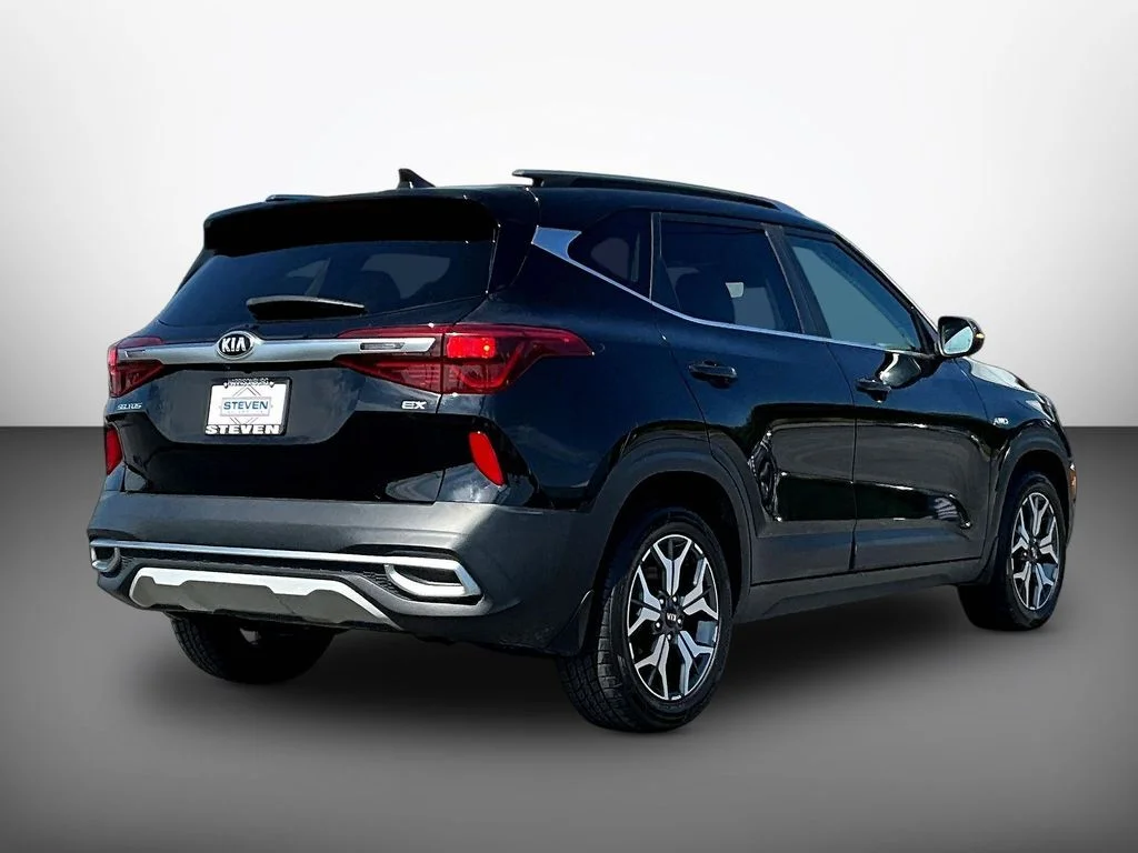 Used 2021 Black Kia EX image 6