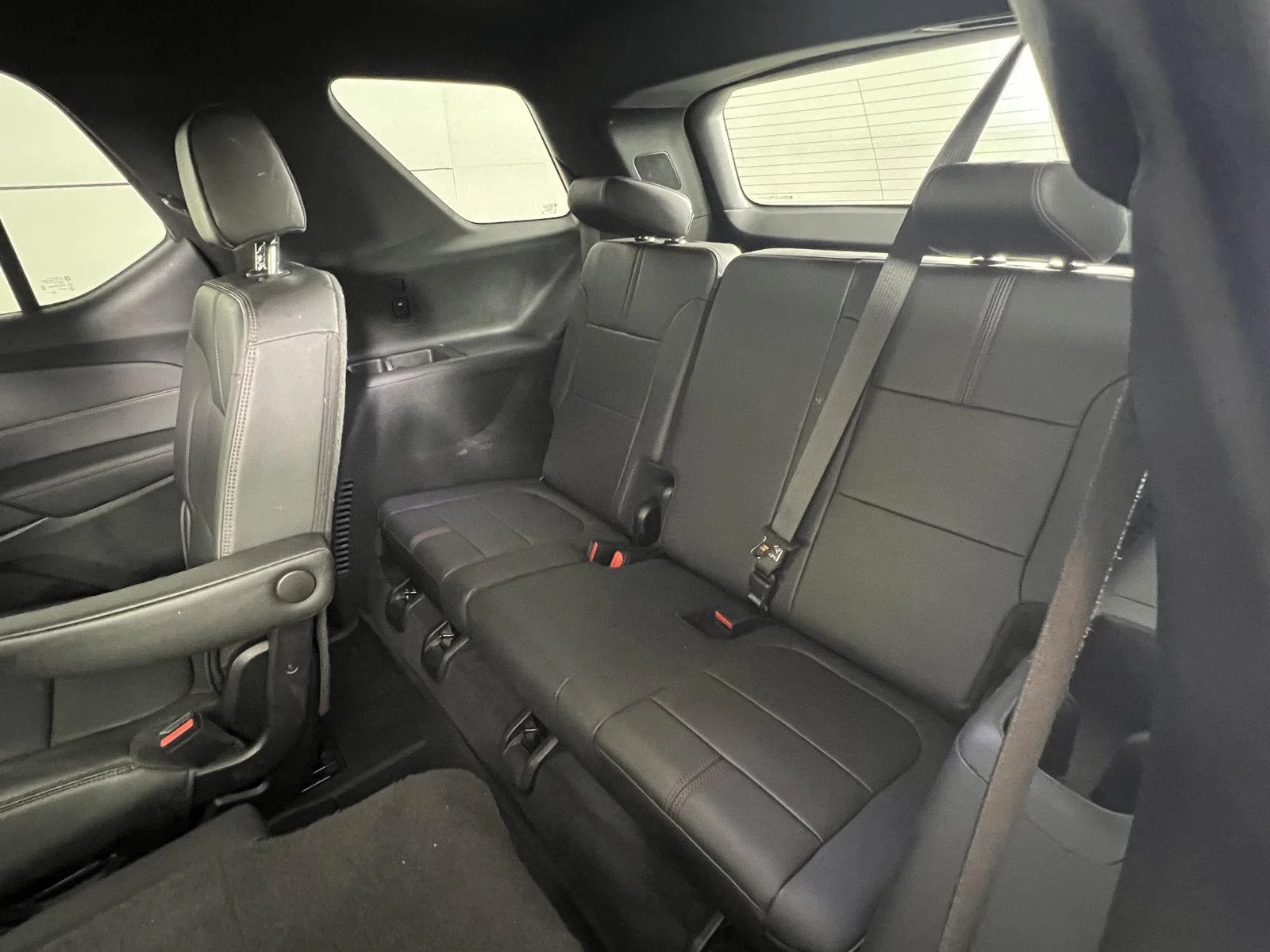 Used 2023 Summit White Chevrolet RS image 23