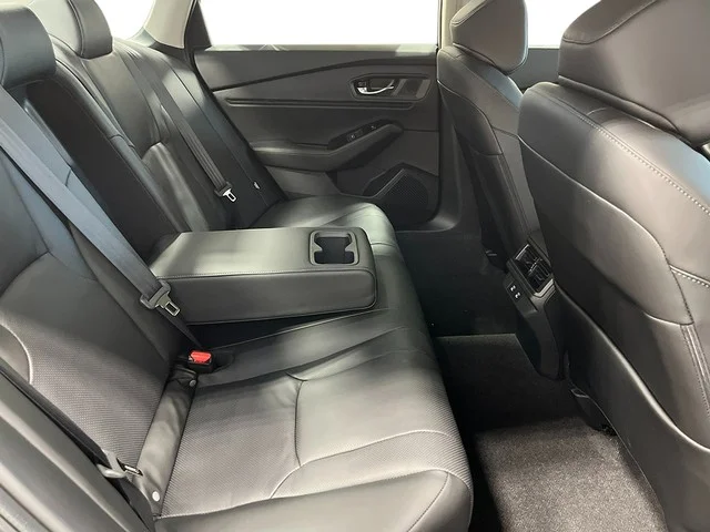 New 2026 Meteorite Gray Metallic Honda Touring image 28