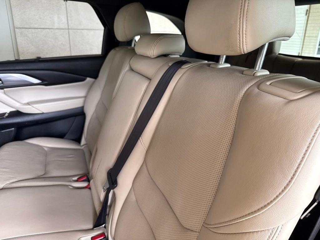 Used 2019 Red Crystal Mazda Grand Touring AWD image 12