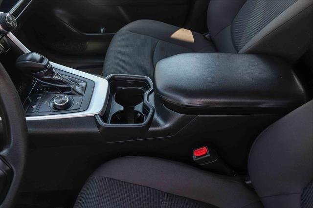Certified Used 2020 ICE CAP Toyota  image 23