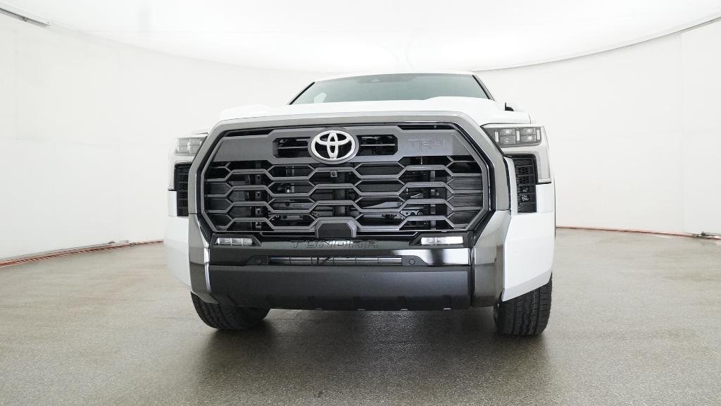 New 2026 Wind Chill Pearl Toyota Platinum image 50