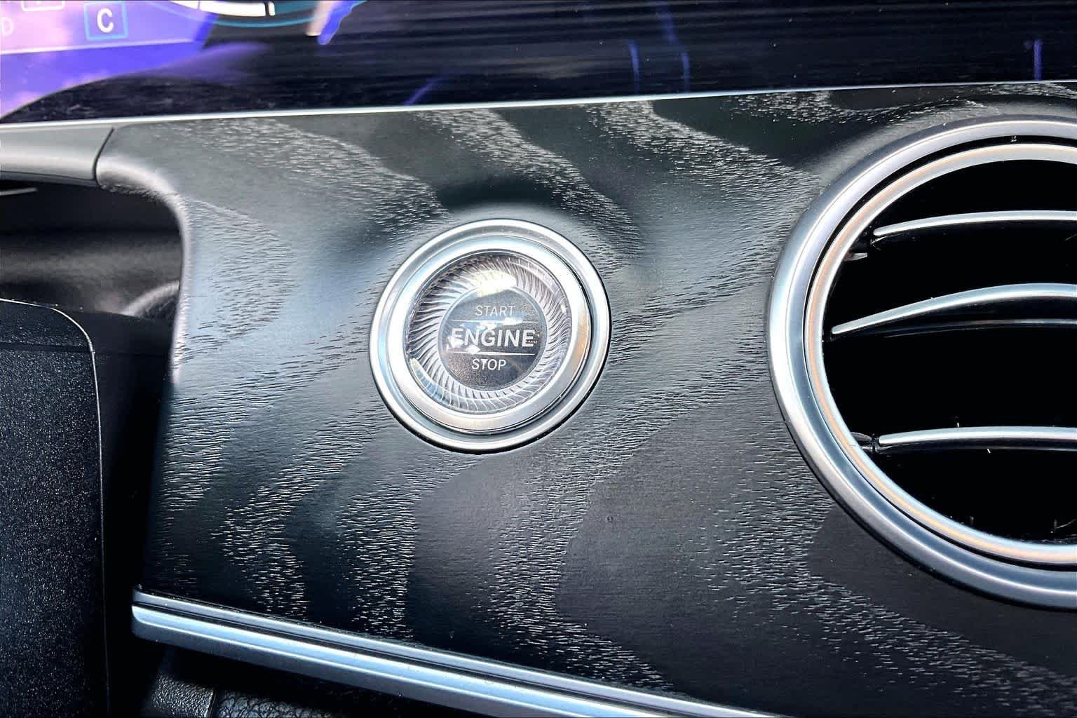 Used 2022  Mercedes-Benz E 350 image 35