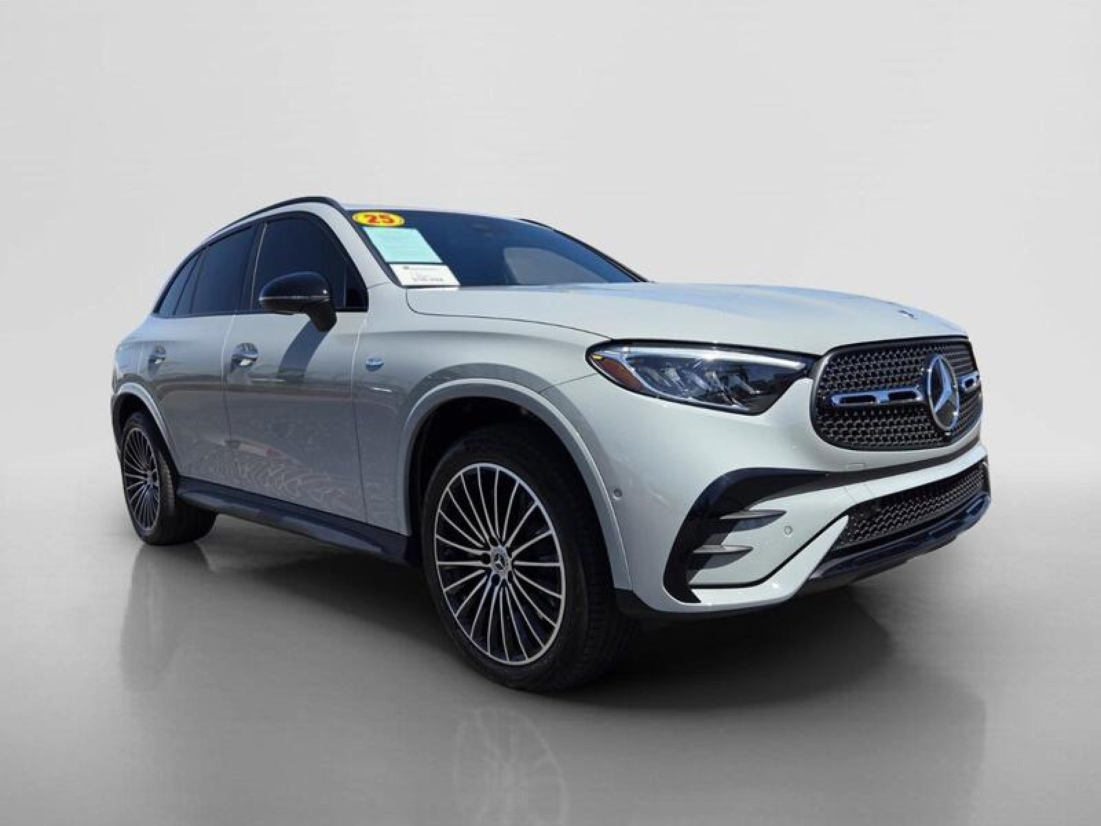 Certified Used 2025 MANUFAKTUR Alpine Grey Mercedes-Benz GLC 350e image 7