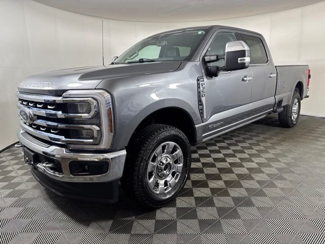 Used 2024 Gray Ford Lariat image 8