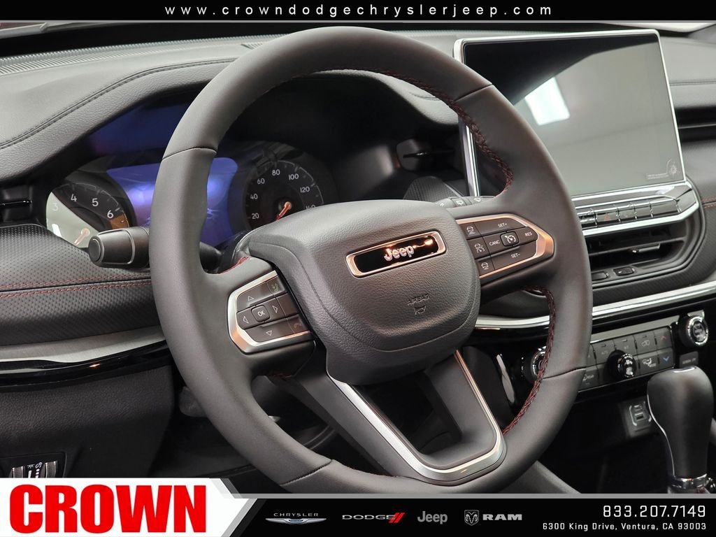New 2026 Red Hot Pearl-Coat Exterior Paint Jeep Trailhawk image 18