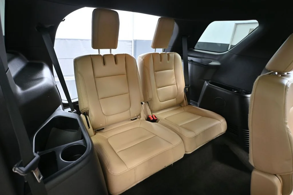 Used 2017 Red Ford XLT image 49