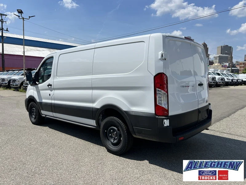 2025 Ford Transit Van Base - Photo 8