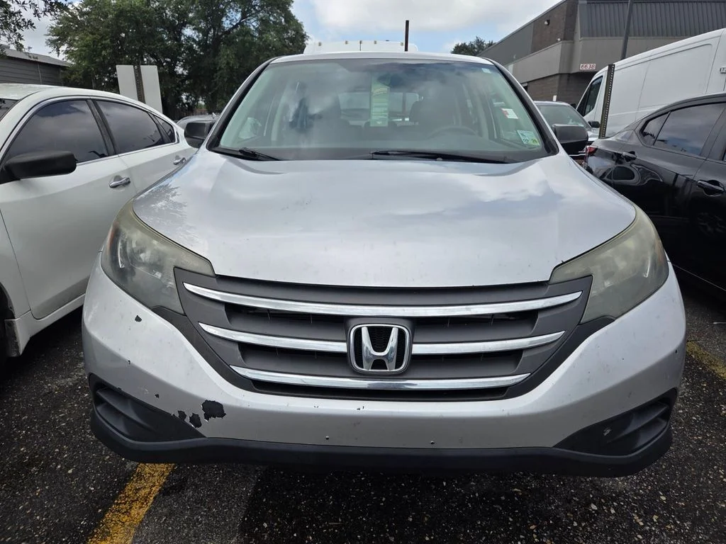 Used 2014 Silver Honda LX image 2
