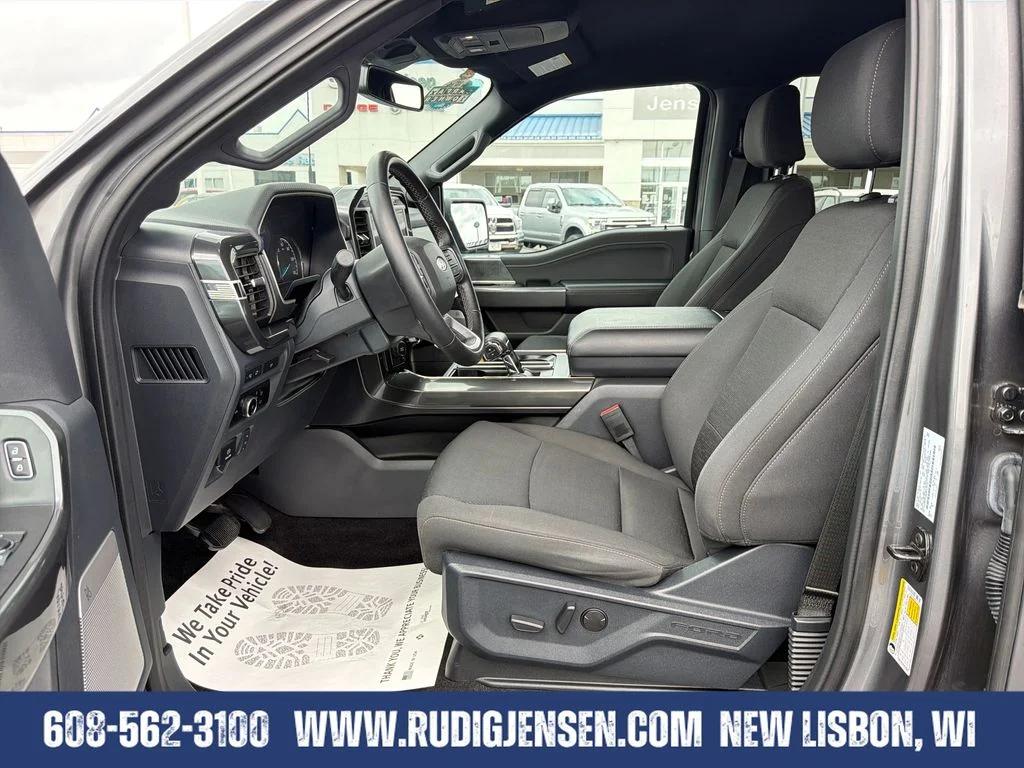 Used 2023 Gray Ford XLT image 9