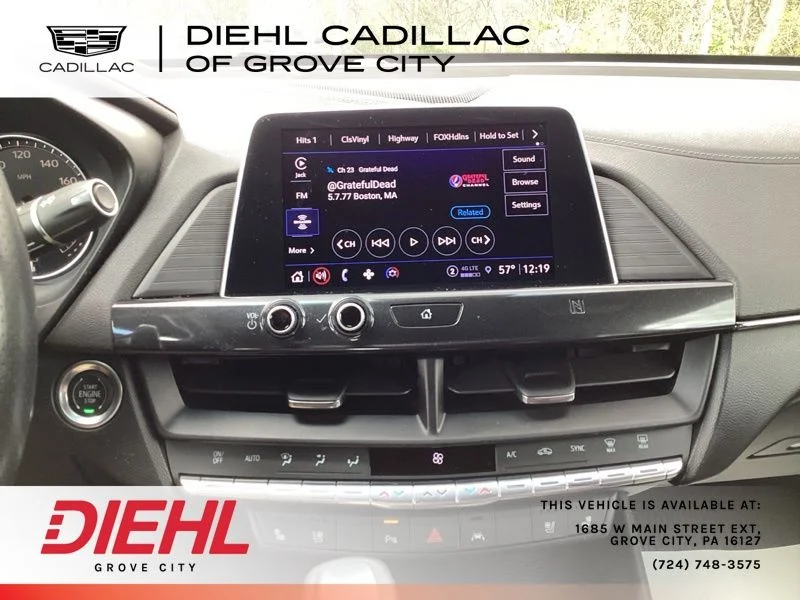 Used 2021 White Cadillac Sport image 22