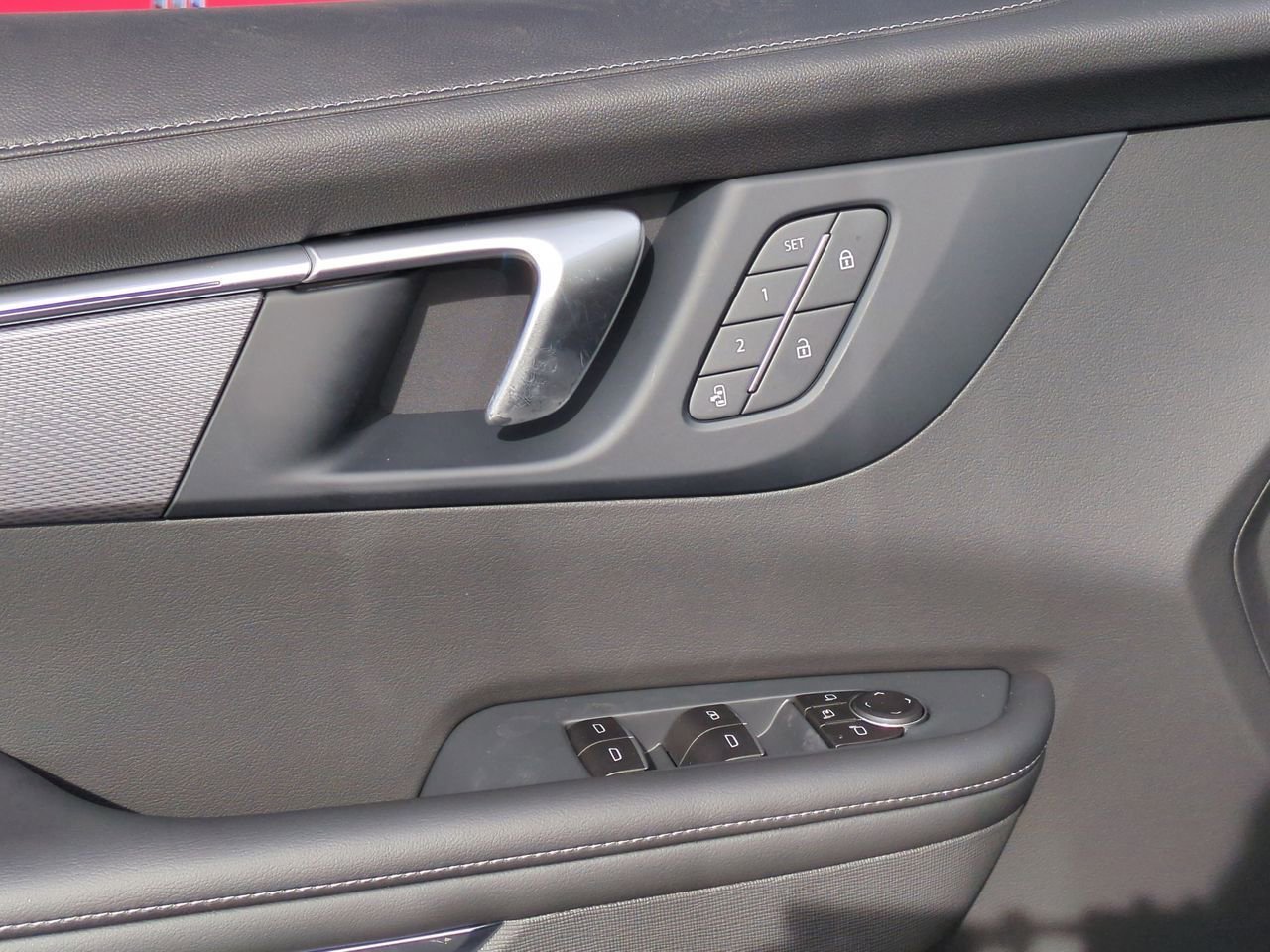2026 Buick Enclave Sport Touring - Photo 23