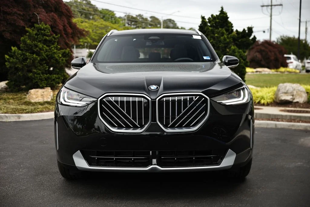 New 2026 Black Sapphire Metallic BMW 30 xDrive image 13