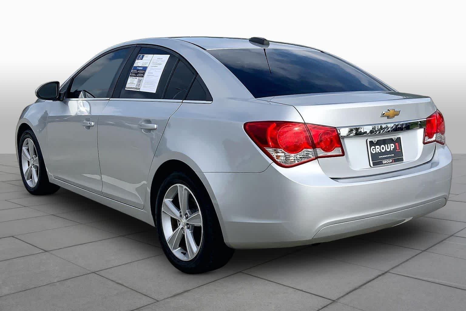 Used 2016 Silver Ice Metallic Chevrolet LT image 11