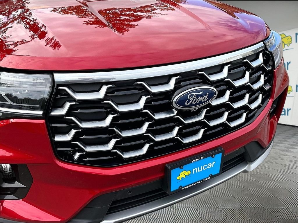 Used 2025 Red Metallic Ford Platinum image 33