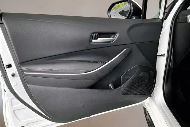 Used 2023 White Toyota SE image 17