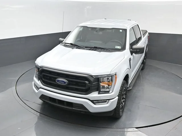 Certified Used 2022 White Metallic Ford XLT image 52