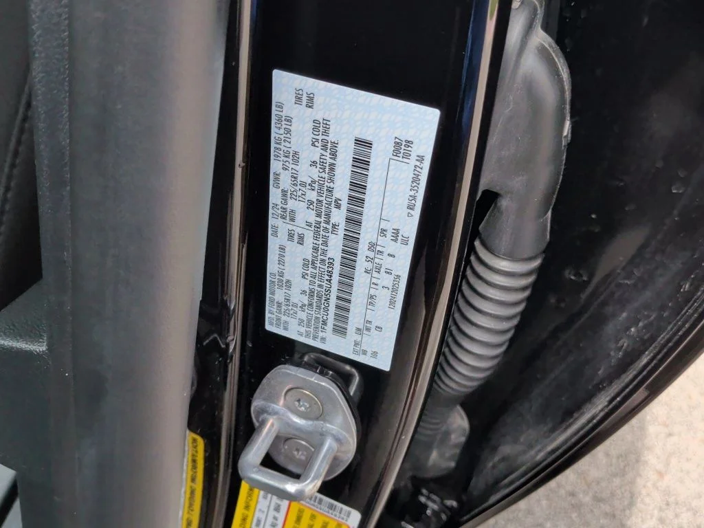 Used 2025 Black Ford Active image 40
