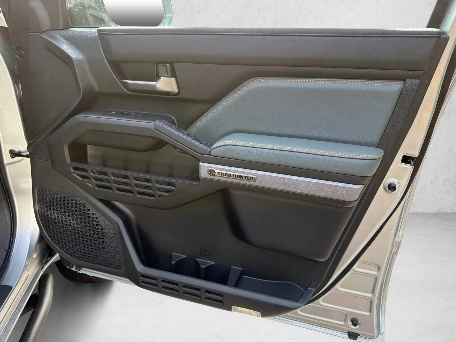 New 2026 Celestial Silver Metallic Toyota Trailhunter image 14
