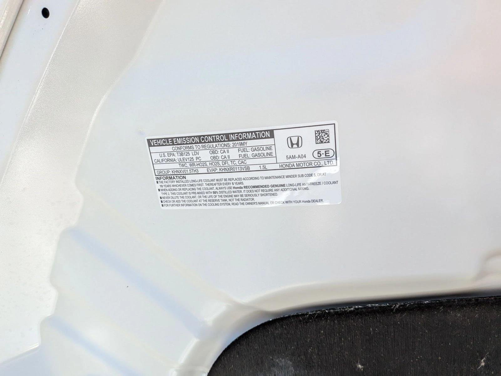 Used 2019 Platinum White Pearl Honda  image 24