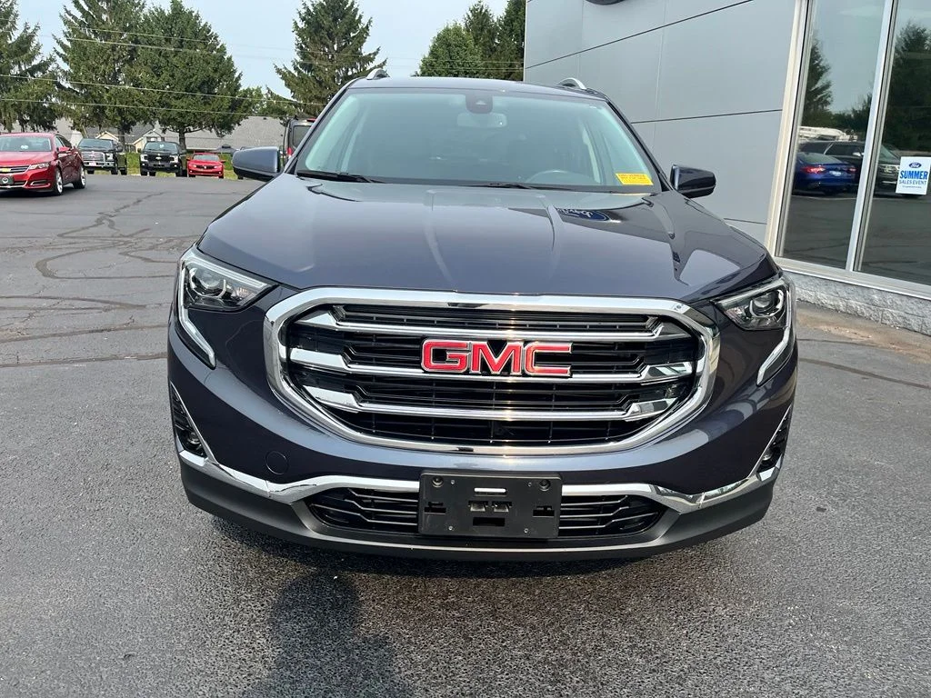 Used 2018 Blue GMC SLT image 9