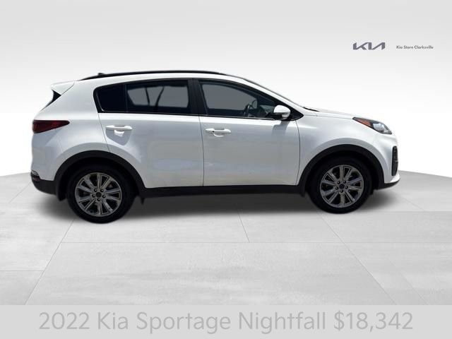 Certified Used 2022 Snow White Pearl Kia Nightfall image 9