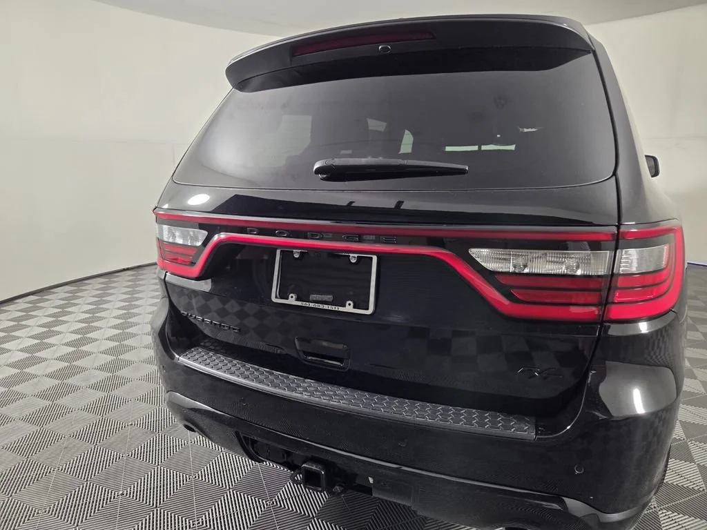 Used 2023 DB Black Clearcoat Dodge R/T Plus image 5