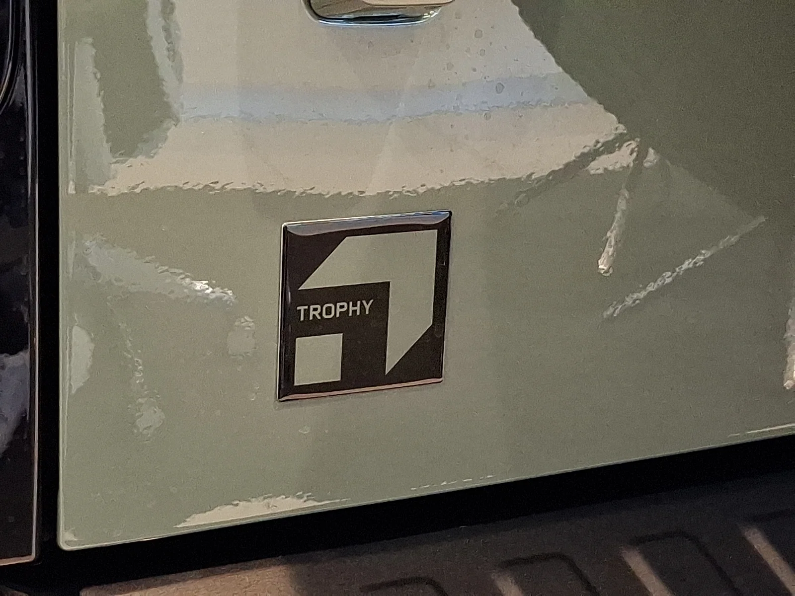 New 2026 Keswick Green Land Rover P400 Trophy Edition Keswick image 19