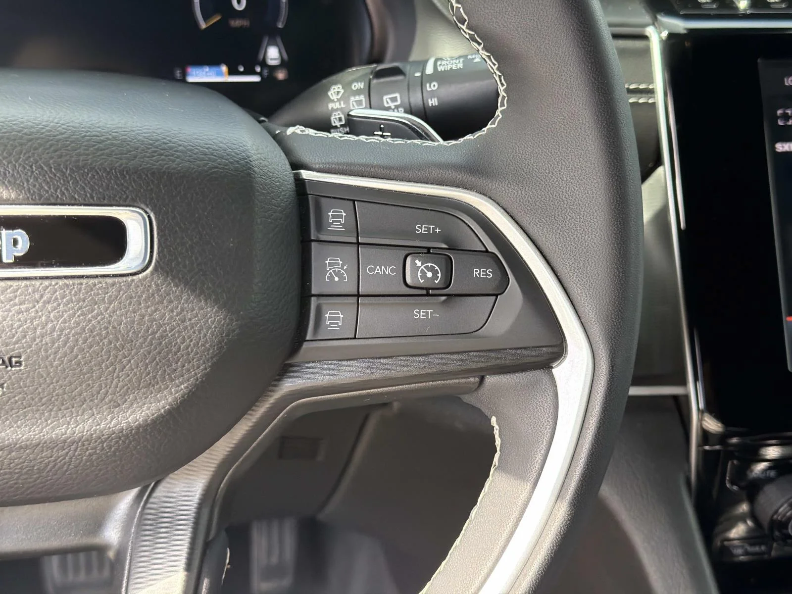 Used 2024 Gray Jeep Altitude X 4x2 image 24