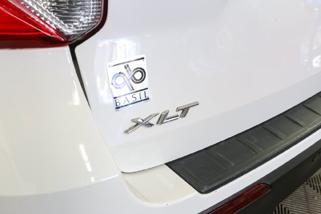 Used 2023 White Ford XLT image 9