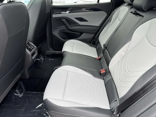New 2026 Green Volkswagen 2.0T SE R-Line Black image 11