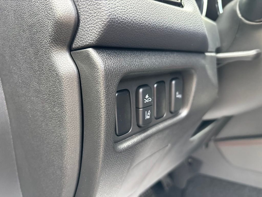 2024 Mitsubishi Outlander Sport SE - Photo 14