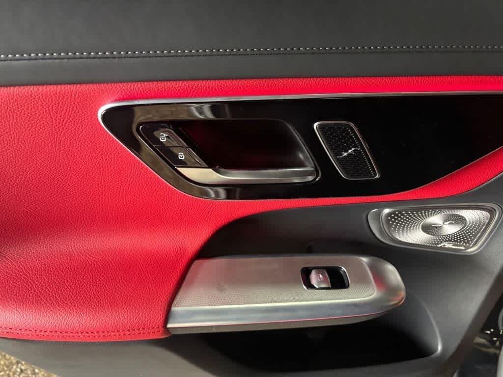 New 2026 2040/Black Mercedes-Benz GLC 300 image 11