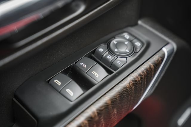 Used 2022 Cayenne Red GMC Denali image 47