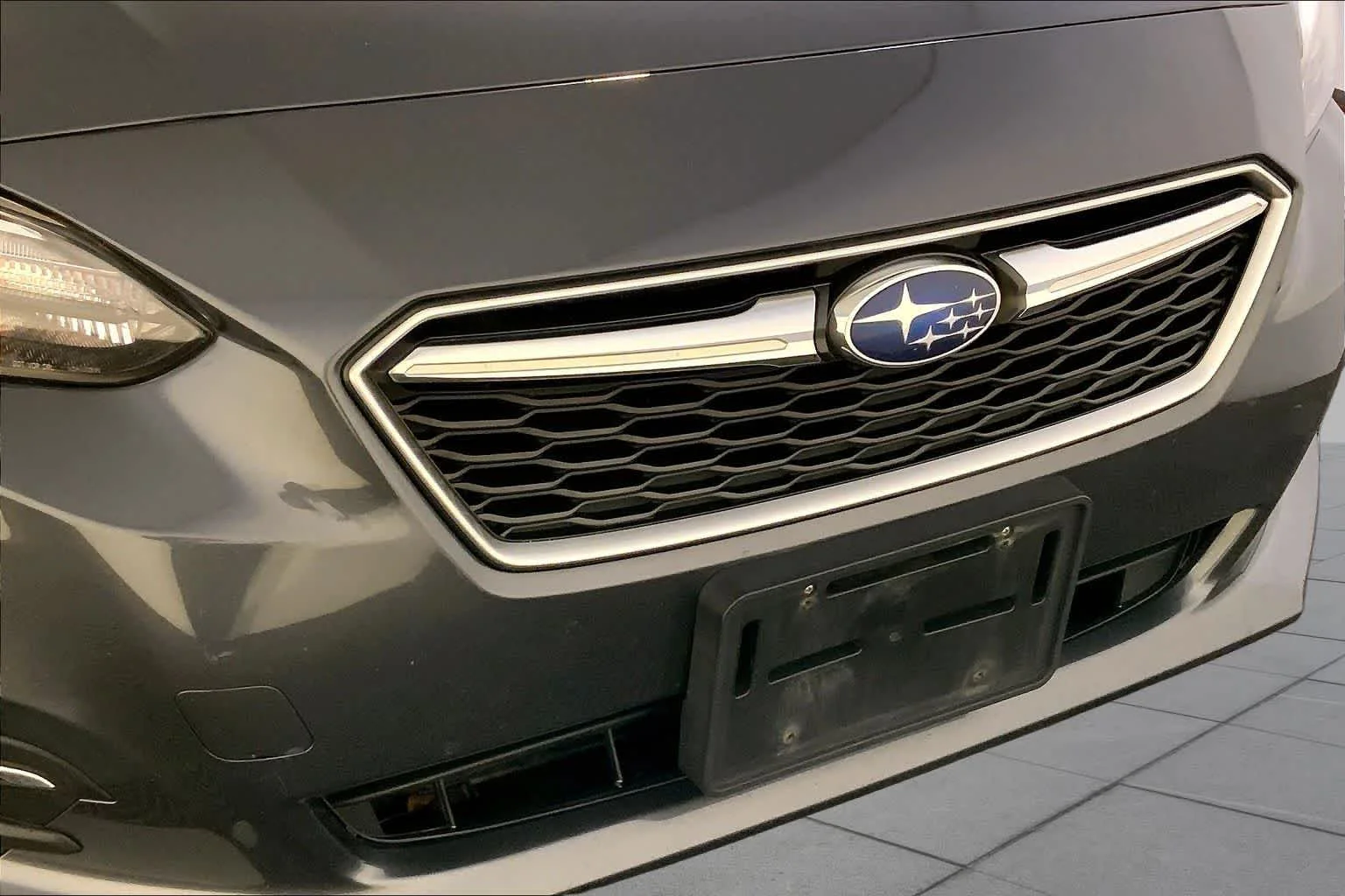 Used 2019 Magnetite Gray Metallic Subaru Limited image 32