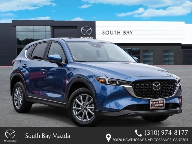 2023 Mazda CX-5 S Preferred package Auto AWD's photo