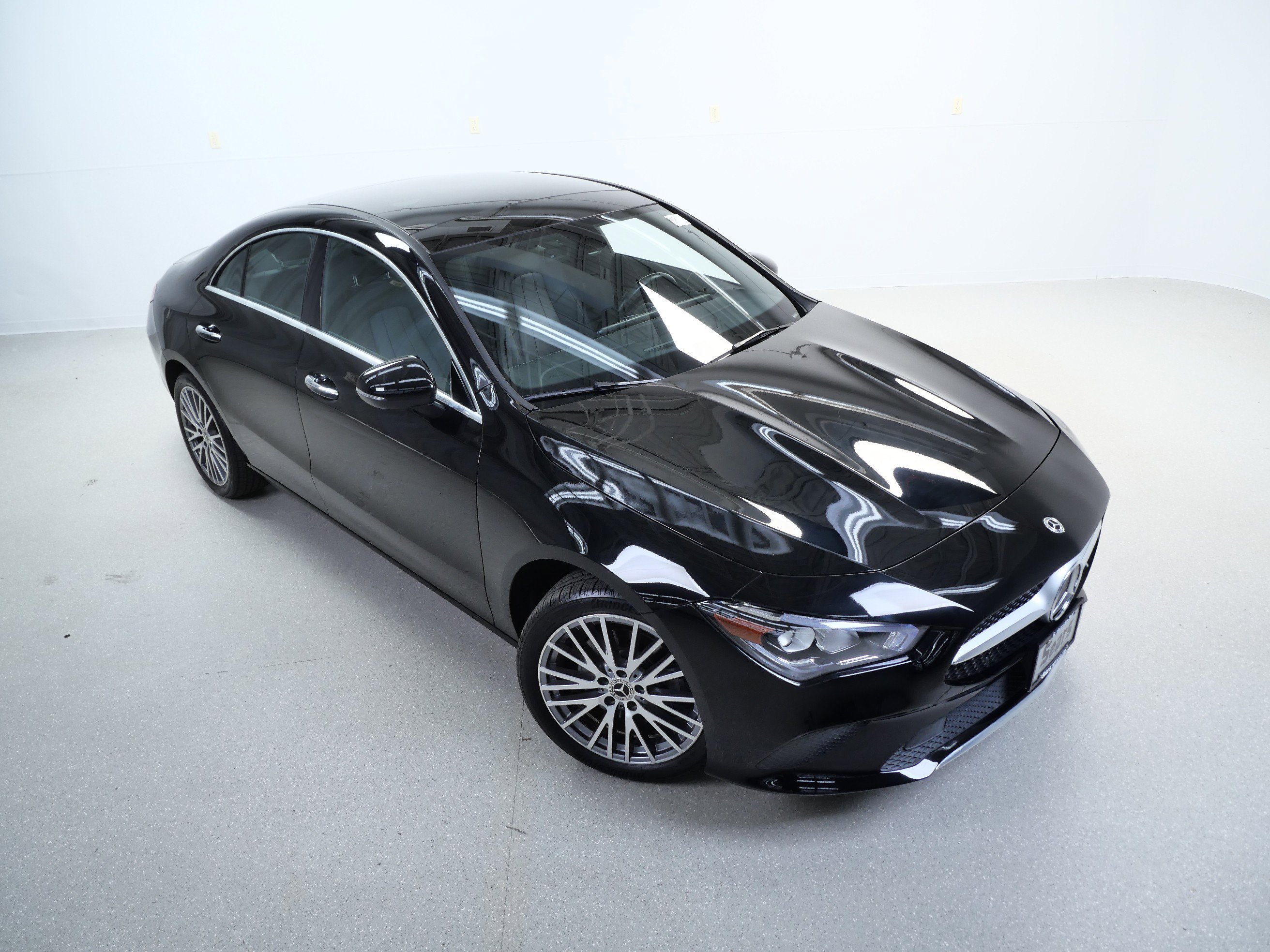 Certified Used 2022 Night Black Mercedes-Benz CLA 250 image 4