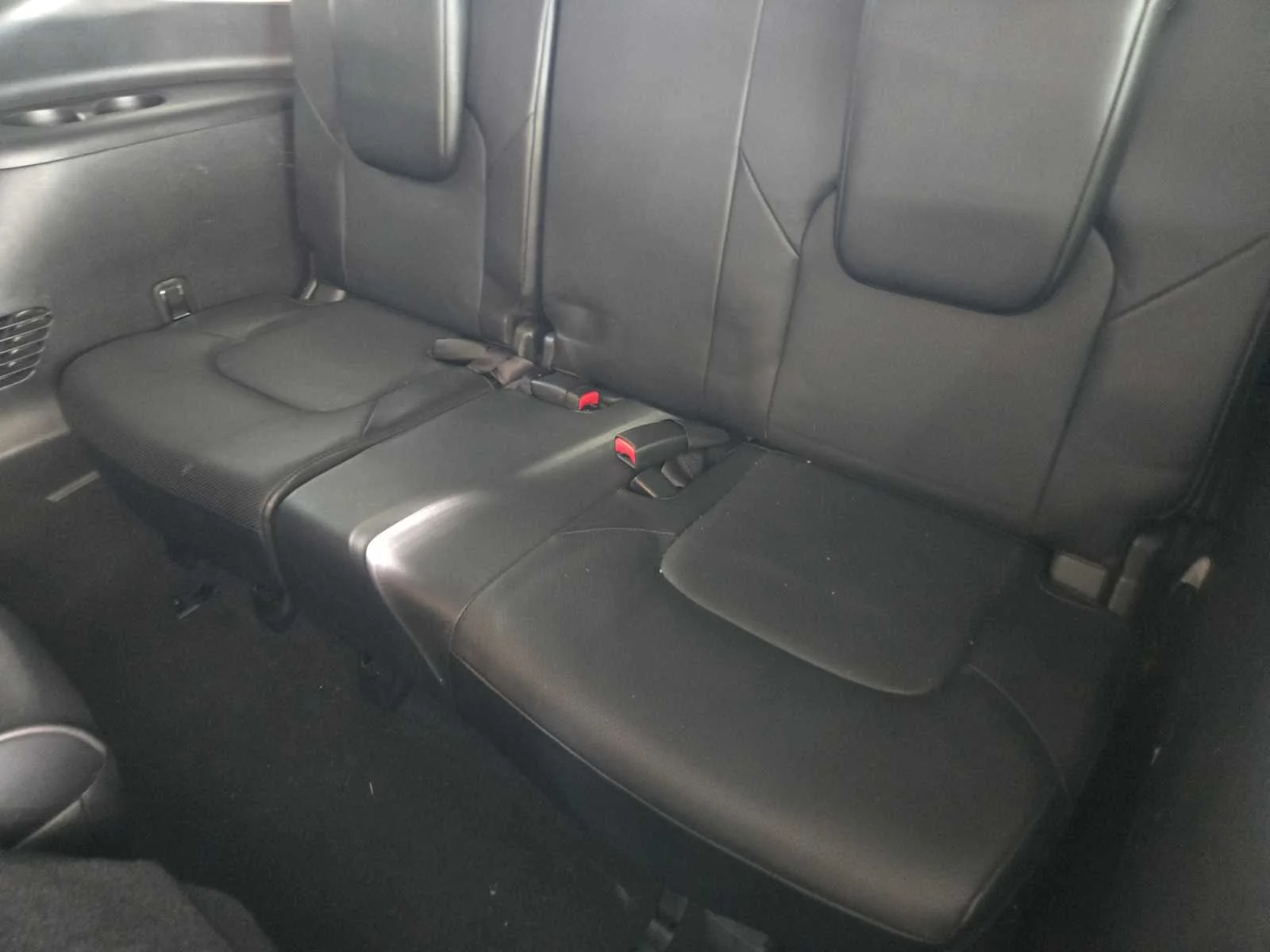 Used 2018 Champagne Quartz INFINITI  image 29
