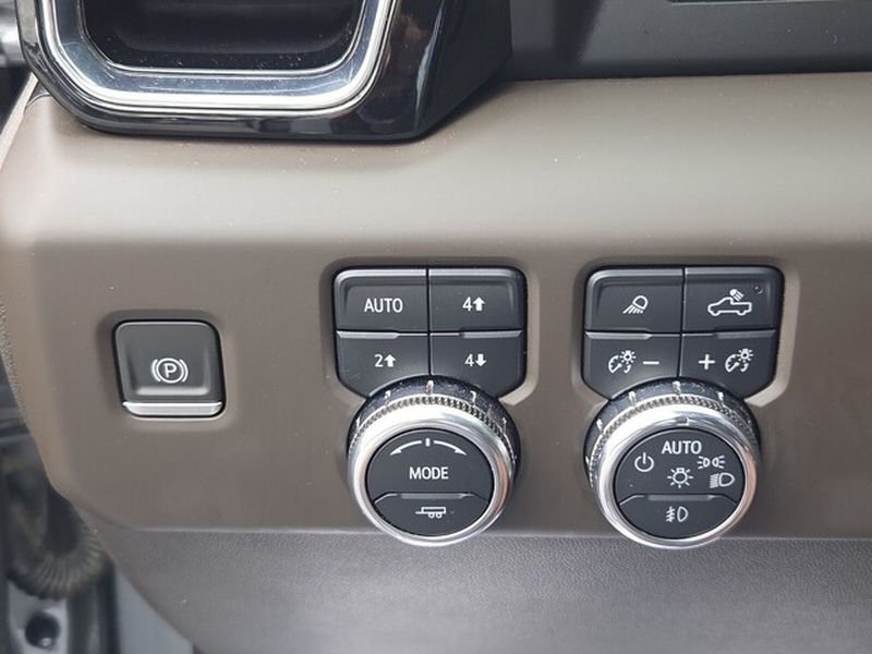 Used 2023 Sterling GMC Denali image 27