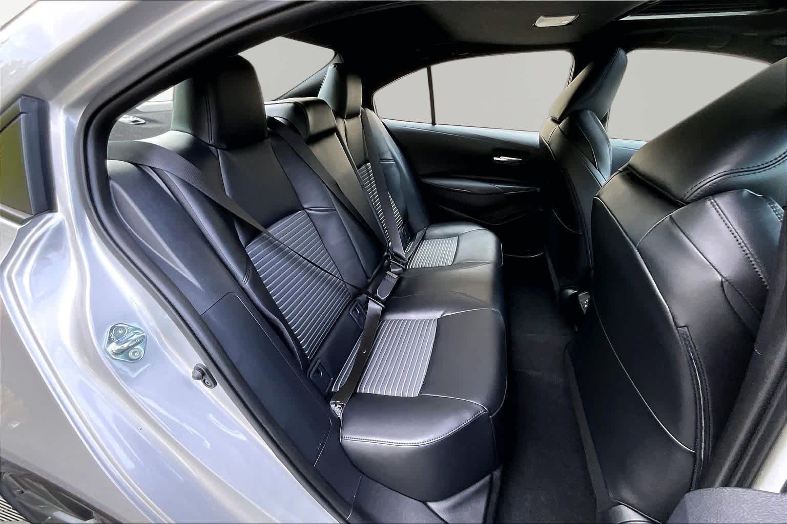 Used 2025 Classic Silver Metallic Toyota XSE image 20