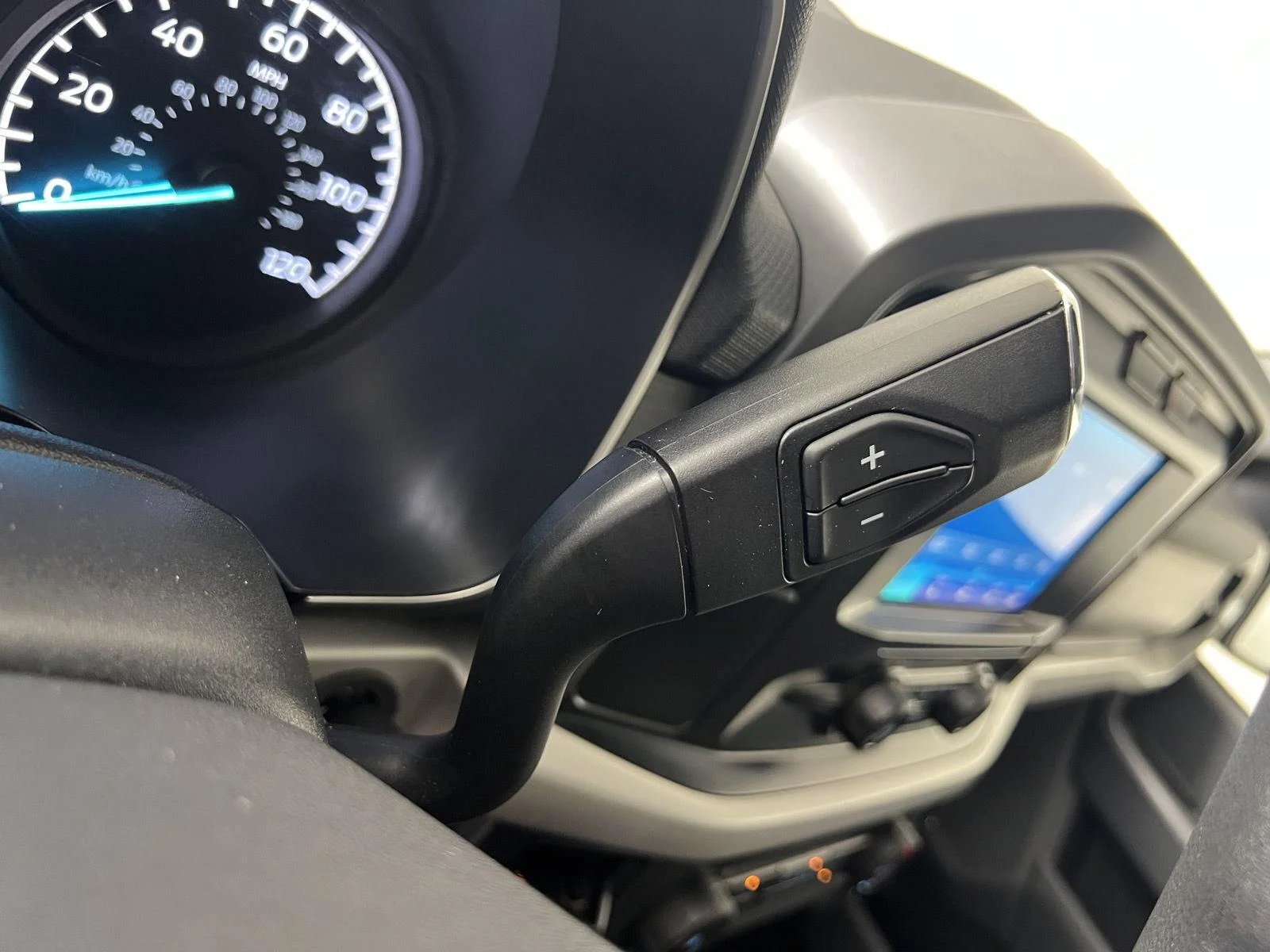 Used 2022 Gy Ford XL image 17