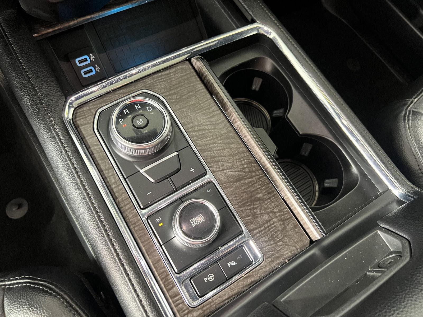 Used 2019 Ingot Silver Ford Limited image 28